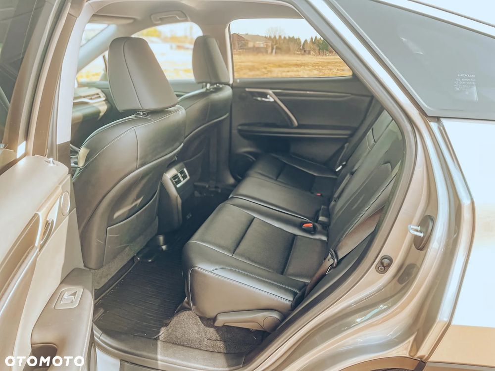 Lexus RX 450h Business Edition - 10