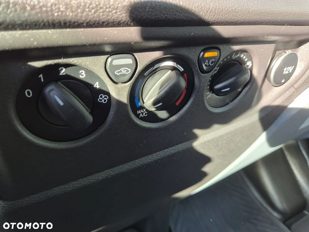 Ford TRANSIT 2.0 130KM - 11