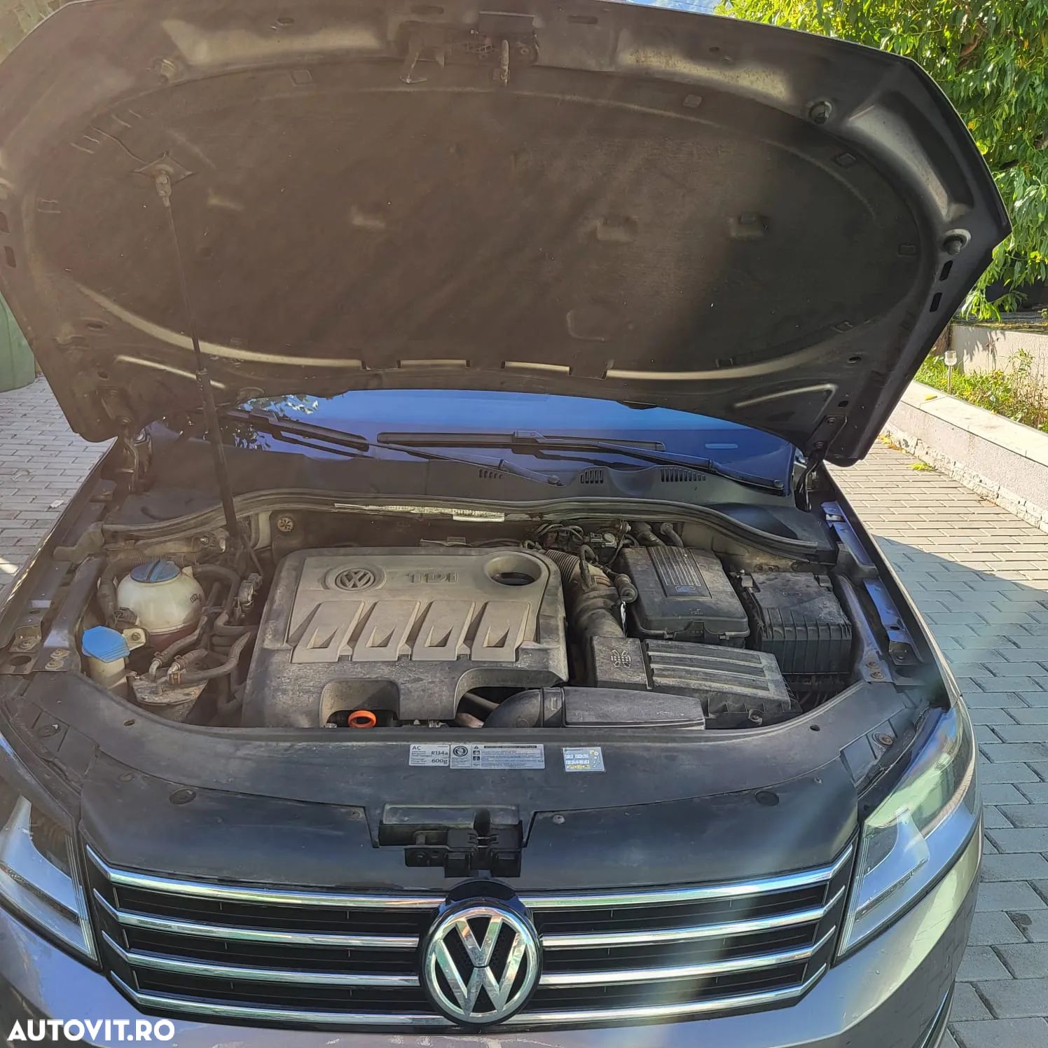 Volkswagen Passat 2.0 TDI (BlueMotion Technology) DSG Comfortline - 1