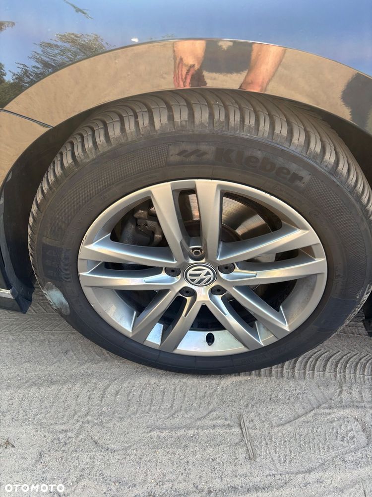 Volkswagen Passat 1.4 TSI ACT (BlueMotion Technology) Highline - 17
