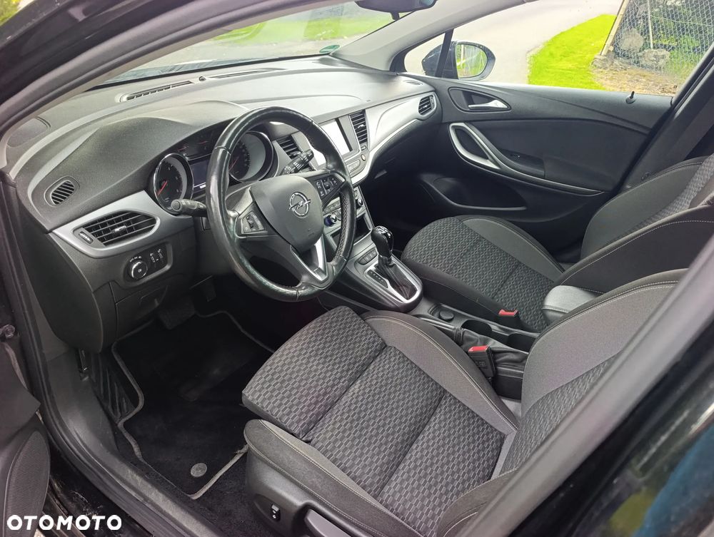 Opel Astra - 9