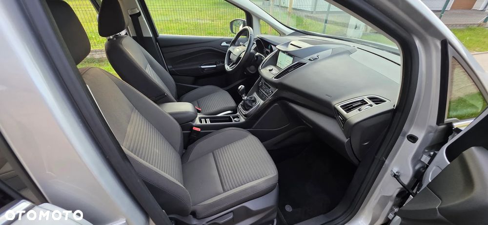 Ford C-MAX - 21