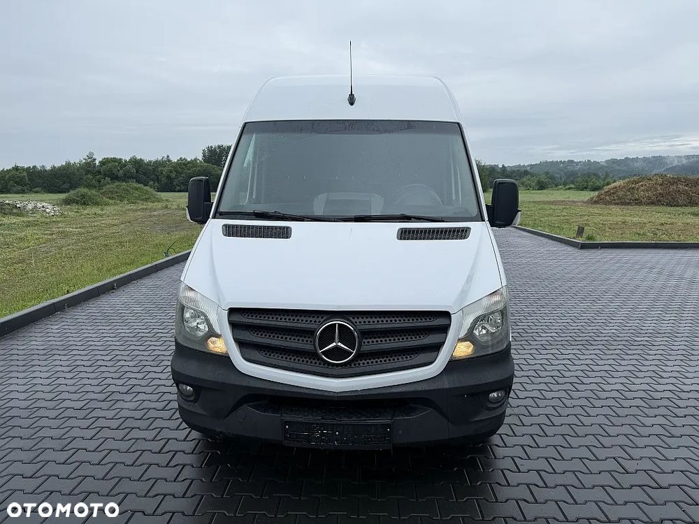 Mercedes-Benz SPRINTER - 3