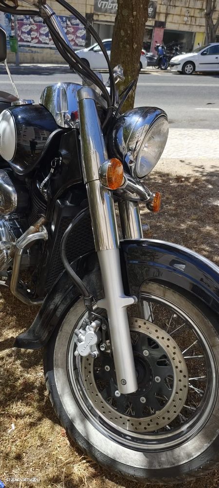 Suzuki Intruder VL 800 - 11