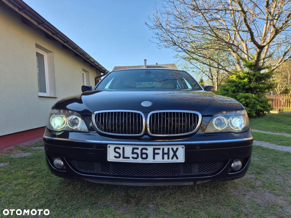 BMW Seria 7 - 30