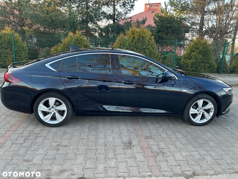 Opel Insignia 1.5 T Innovation S&S - 8