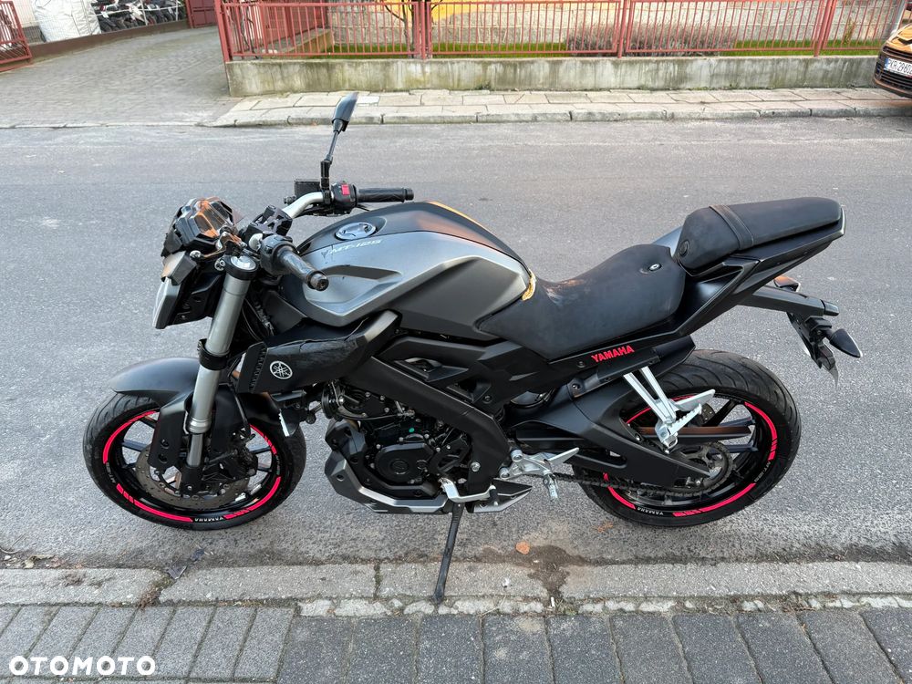 Yamaha MT - 5