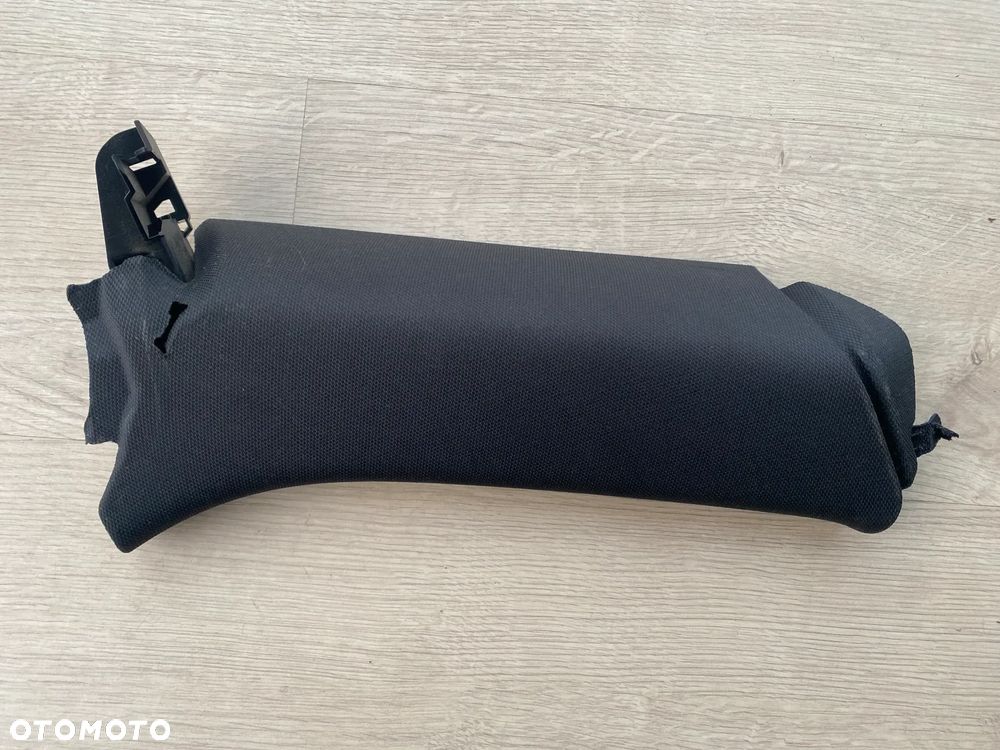 KOMPLET OSŁONA NAKŁADKA SŁUPKA CZARNA PRAWA LEWA AUDI A3 8V - 2