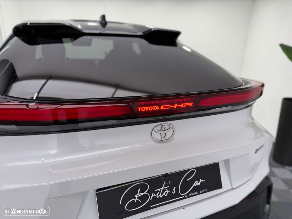 Toyota C-HR 1.8 Hybrid Square Collection - 32