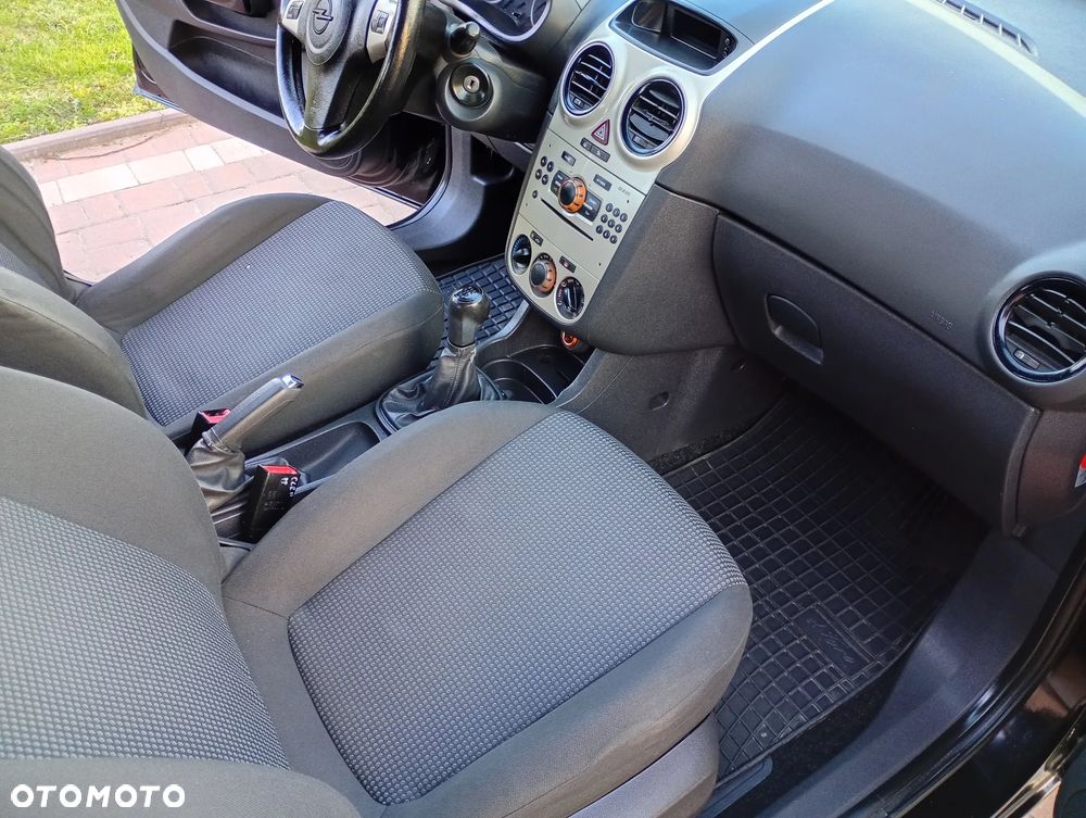 Opel Corsa 1.2 16V Enjoy - 7