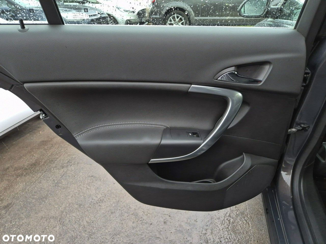 Opel Insignia - 18