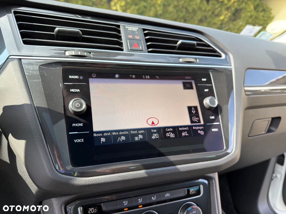 Volkswagen Tiguan - 29