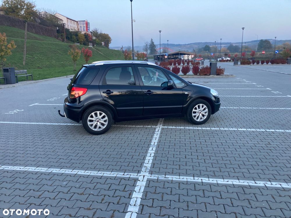 Fiat Sedici - 12