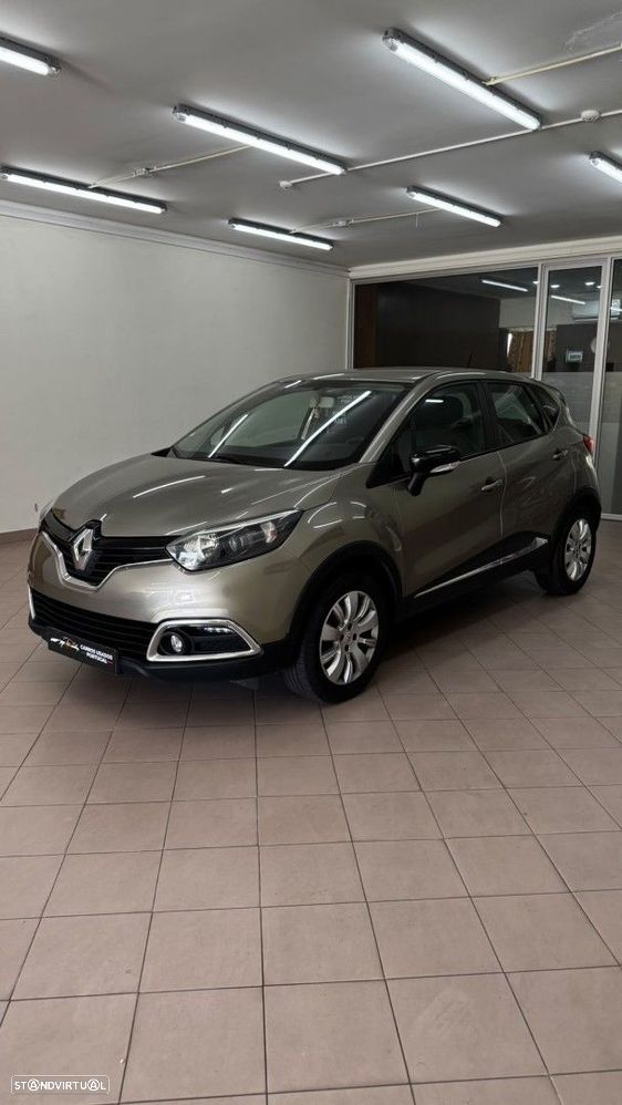 Renault Captur 1.5 dCi Exclusive - 10