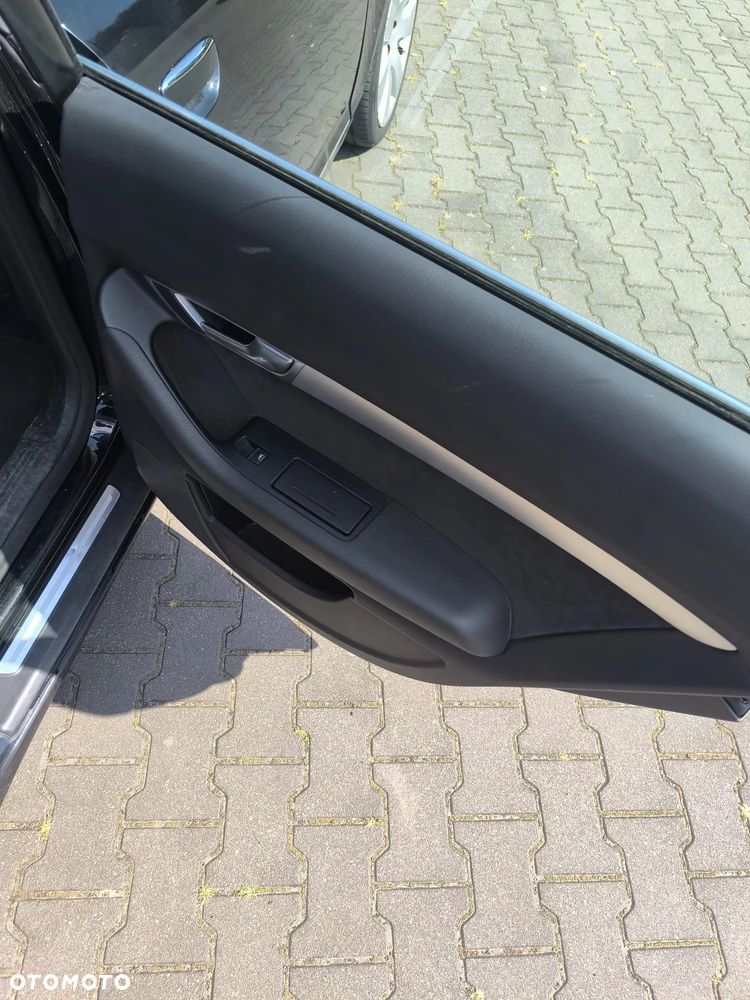 Audi A6 Avant 2.0 TDI - 11