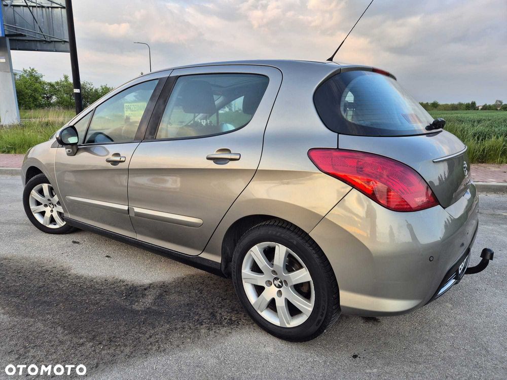 Peugeot 308 - 3