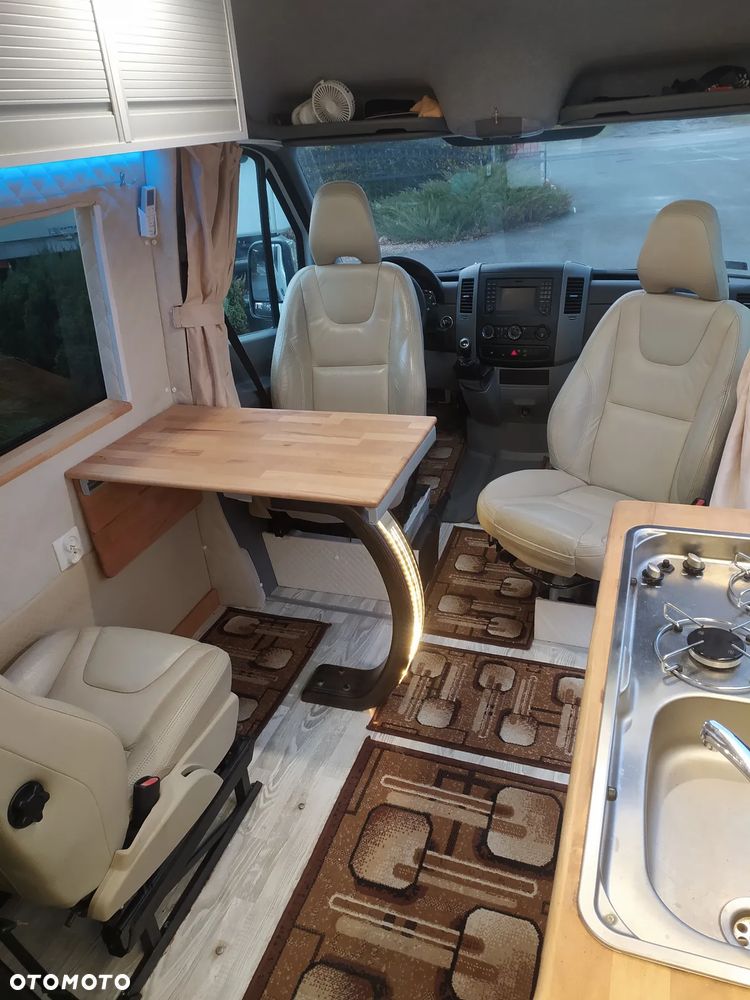 Mercedes-Benz SPRINTER, kamper - 28