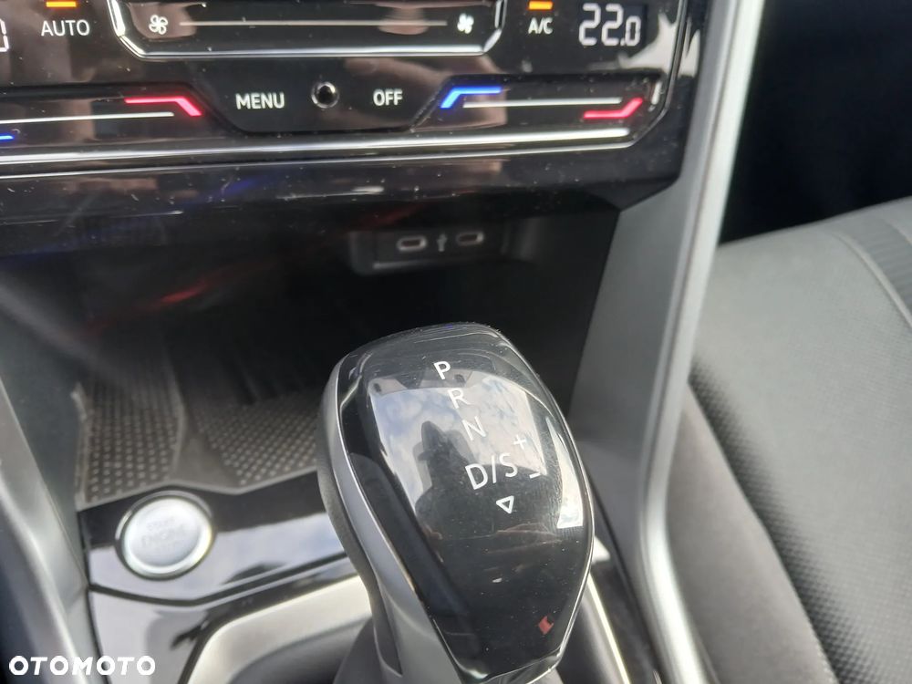Volkswagen T-Roc 1.5 TSI Life Plus DSG - 19