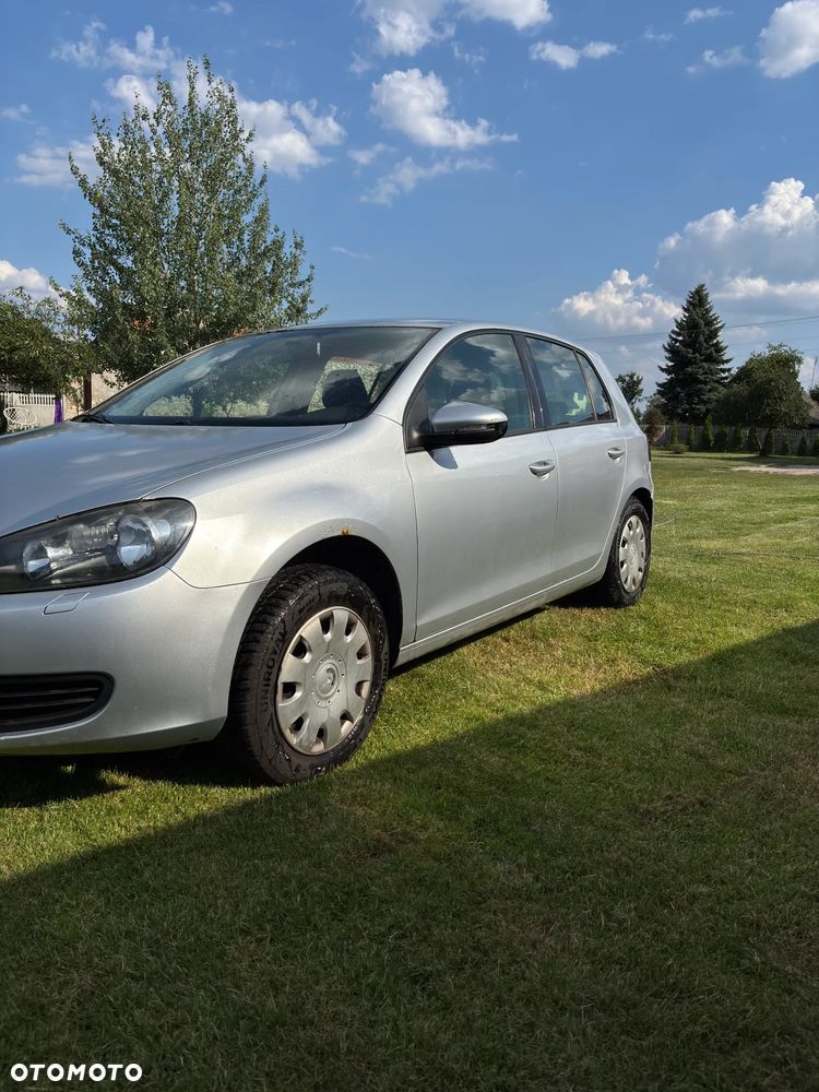 Volkswagen Golf 1.6 TDI Comfortline - 5