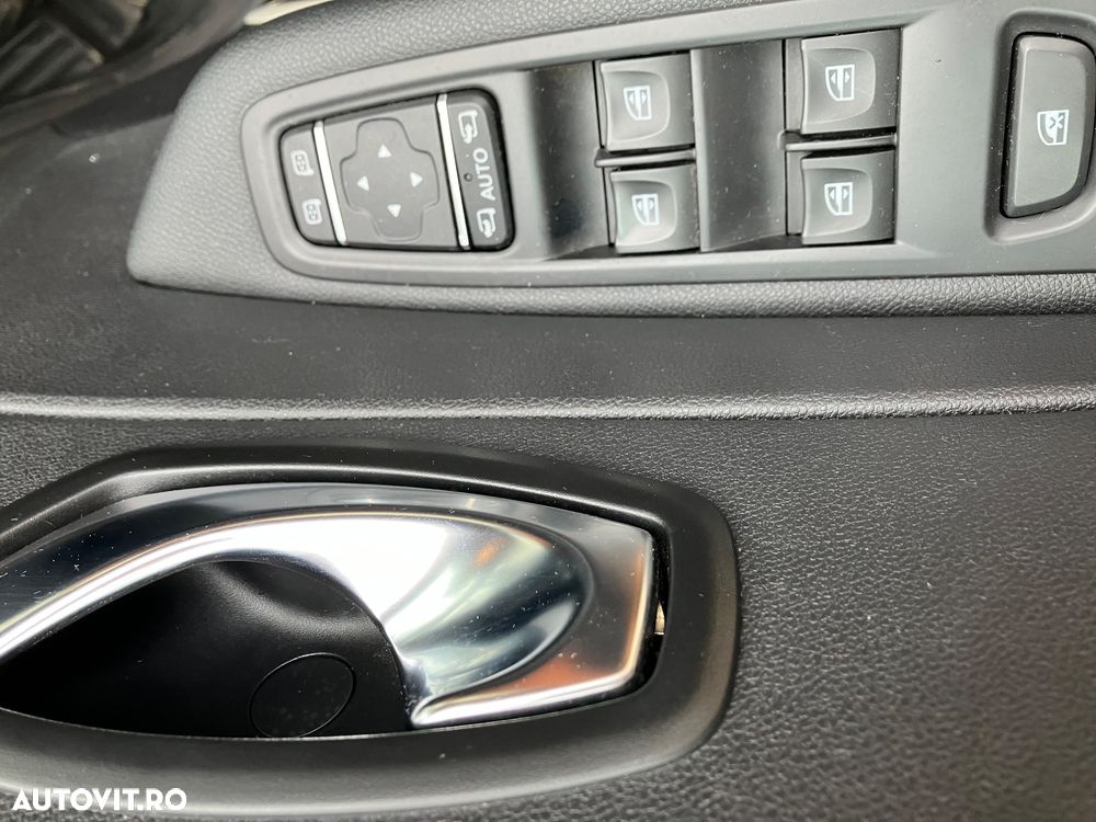 Renault Captur ENERGY TCe Zen - 8