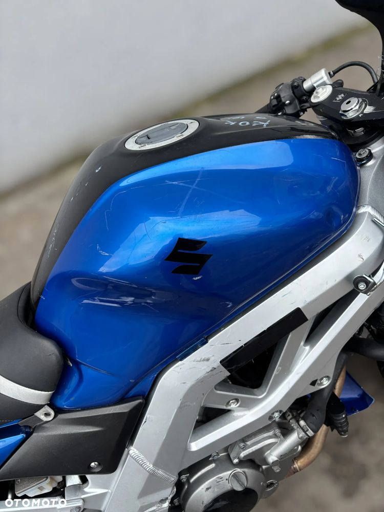 Suzuki SV - 7