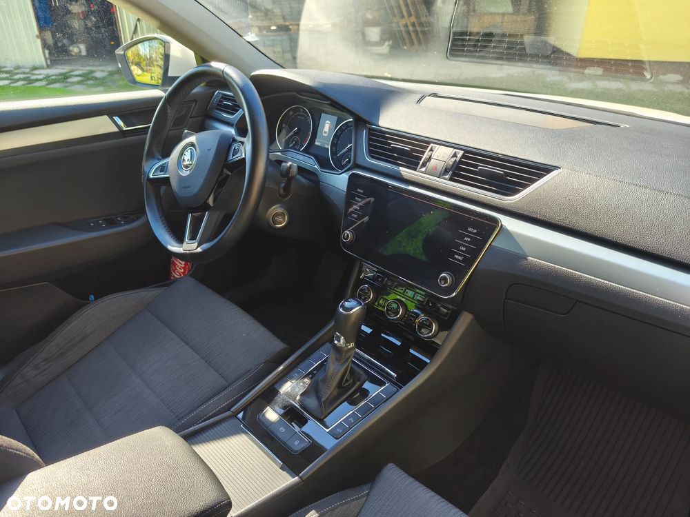 Skoda Superb 2.0 TDI Style DSG7 - 5