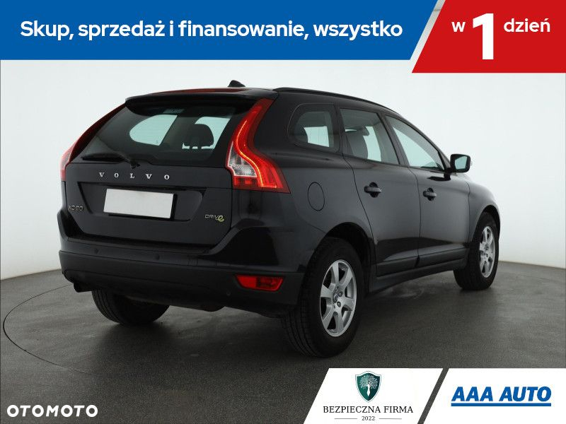 Volvo XC 60 - 6