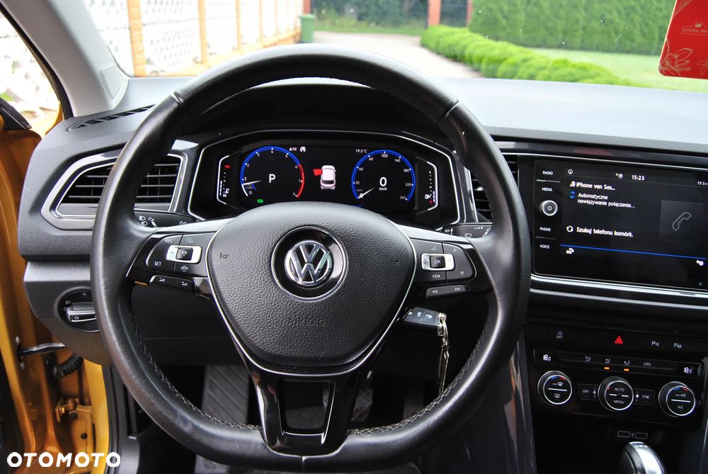 Volkswagen T-Roc - 8