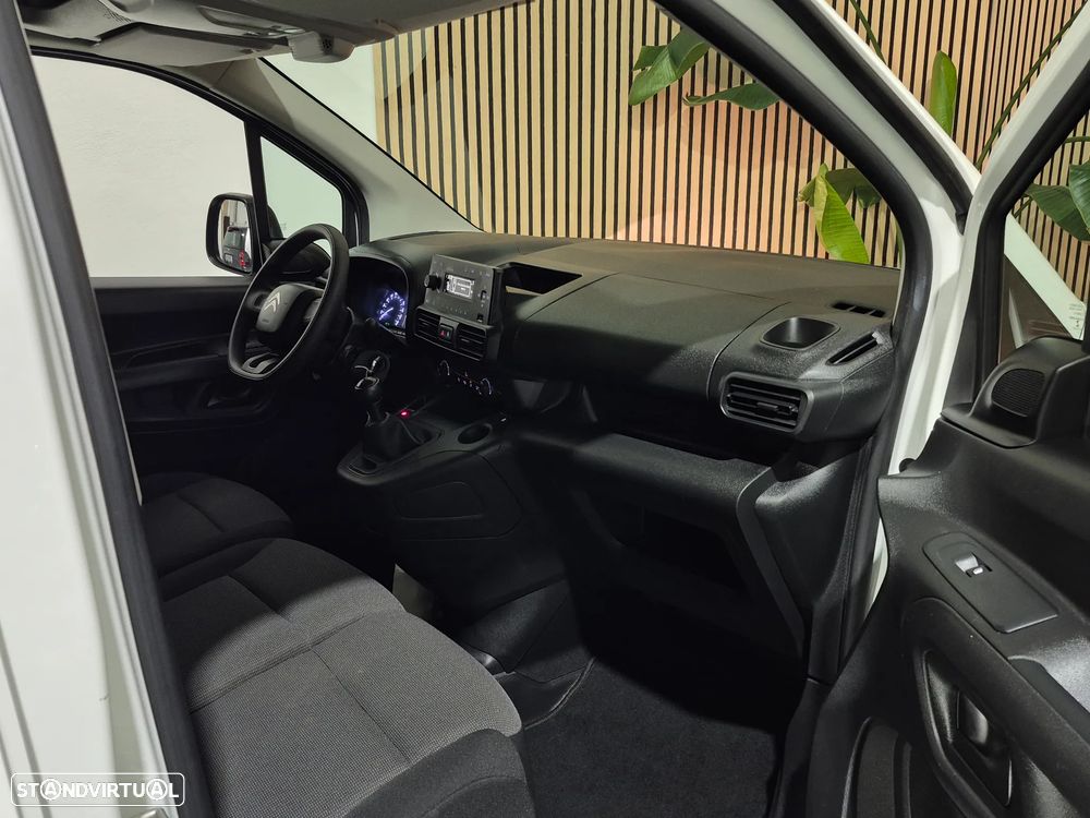 Citroën Berlingo - 2021 - 110.000KM | GARANTIA | 3 LUG. - NACIONAL - 19