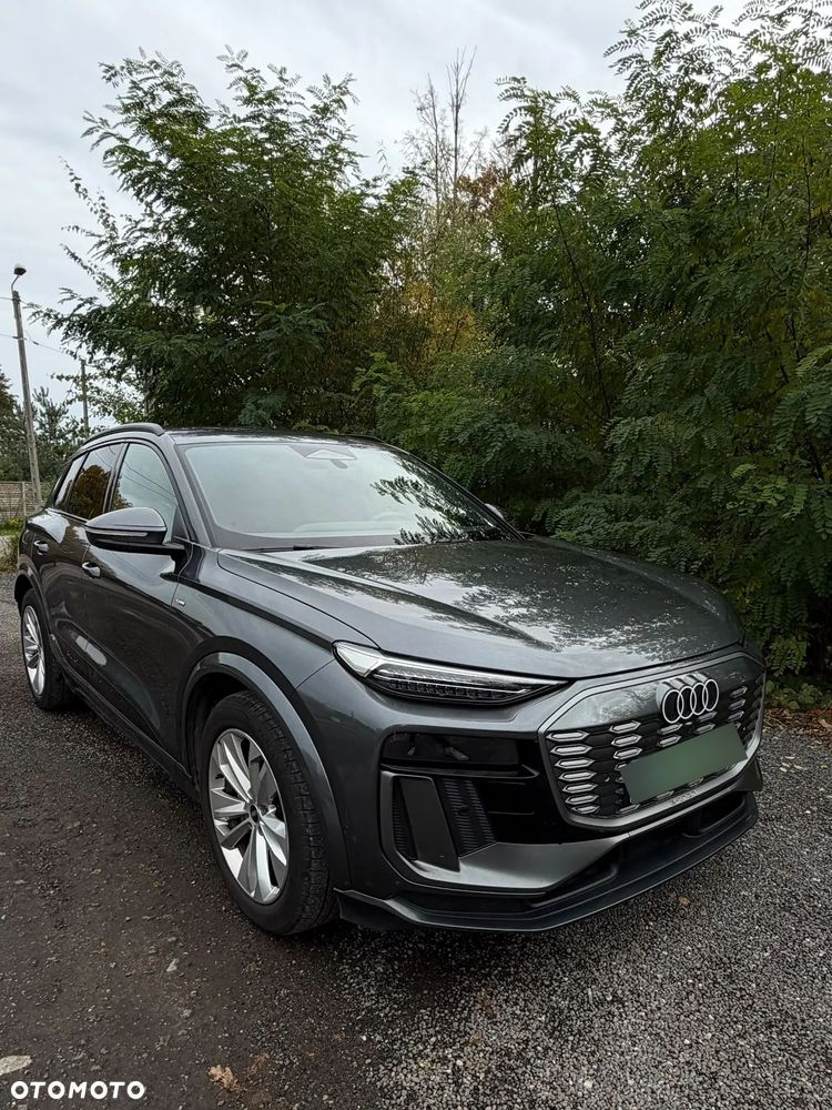 Audi Q6 e-tron 83kWh - 15