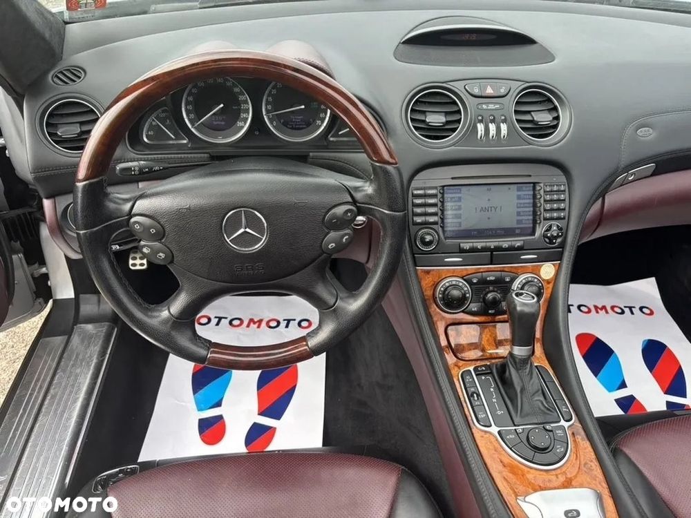 Mercedes-Benz SL 350 7G-TRONIC - 16