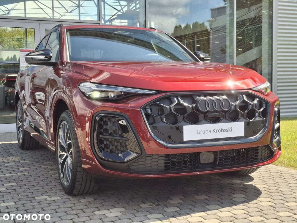 Audi Q5 Sportback - 13