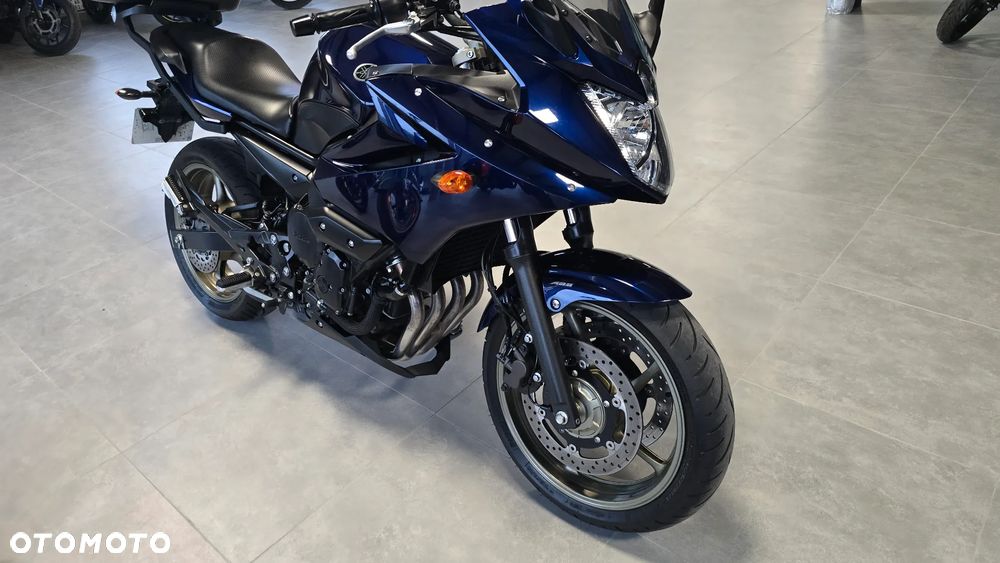 Yamaha XJ - 26