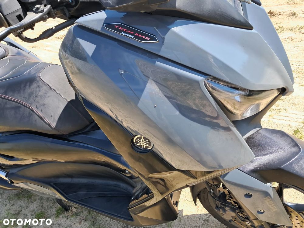 Yamaha X-max - 9