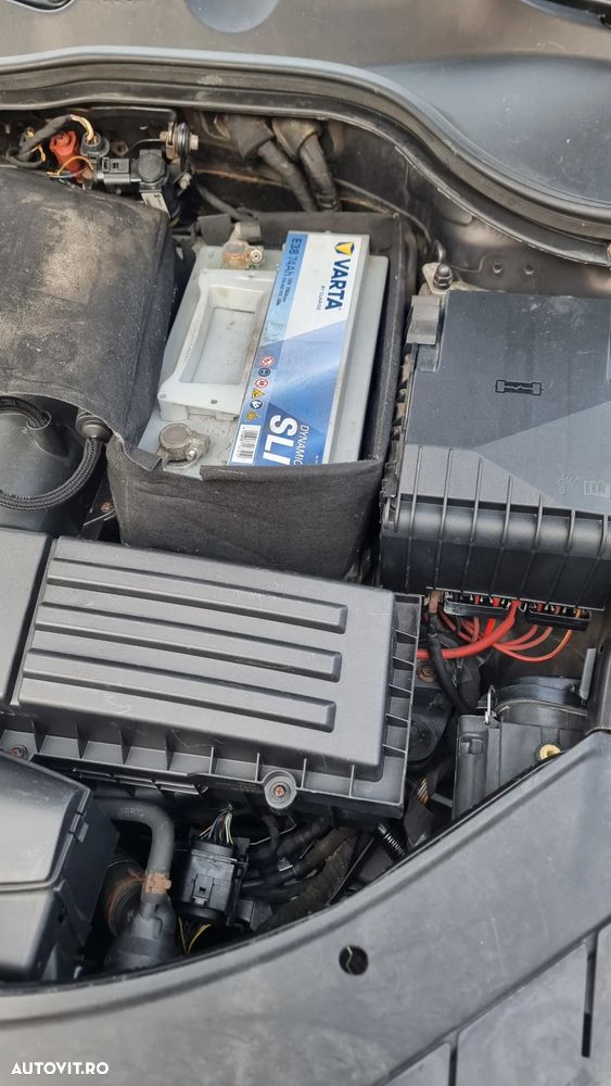 Volkswagen Passat 2.0 TDI DPF DSG Highline - 8