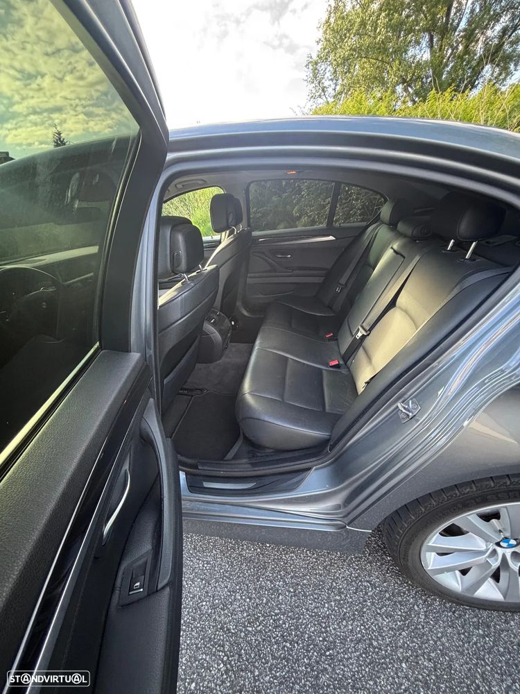 BMW 530 iA Executive - 10