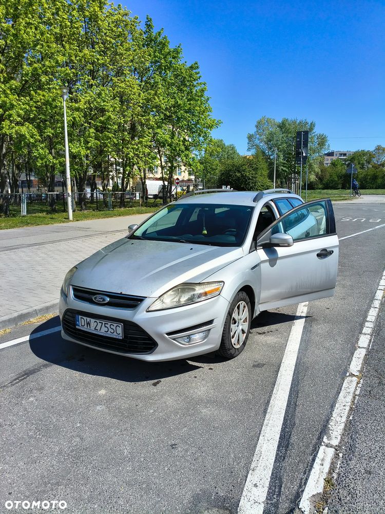 Ford Mondeo 2.0 TDCi Ambiente - 1