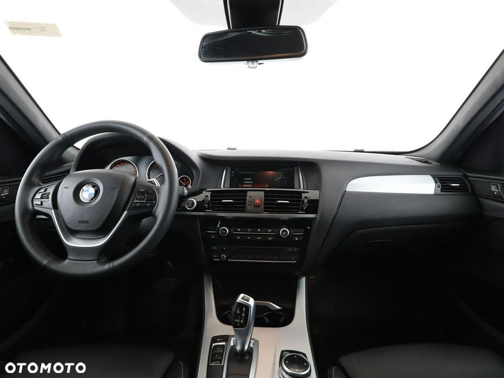 BMW X3 xDrive20d - 16