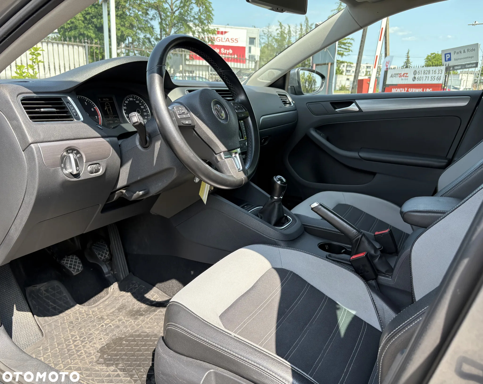 Volkswagen Jetta 1.4 TSI Highline - 10
