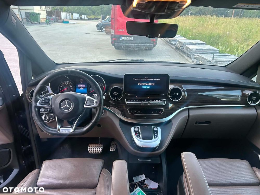Mercedes-Benz Klasa V 300 d lang 4Matic 9G-TRONIC Exclusive Edition - 6