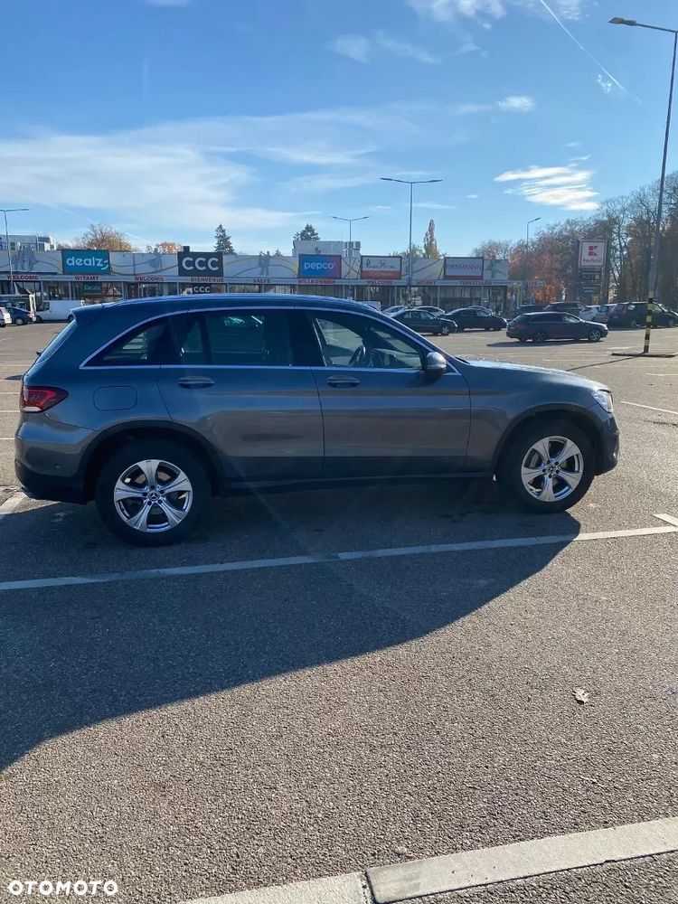 Mercedes-Benz GLC - 6