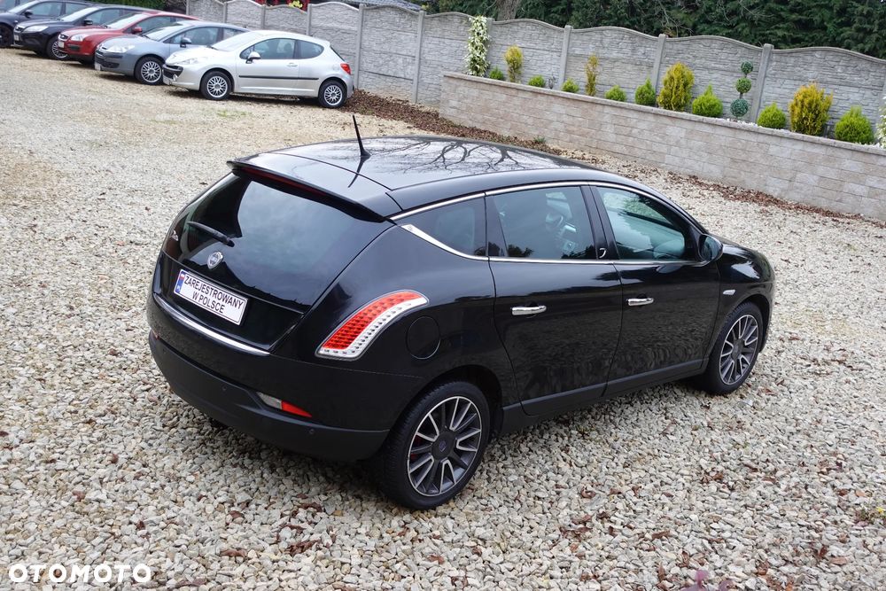 Lancia Delta 1.4 TurboJet 16v Gold - 3