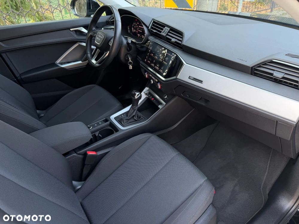 Audi Q3 Sportback 35 TFSI S tronic - 11