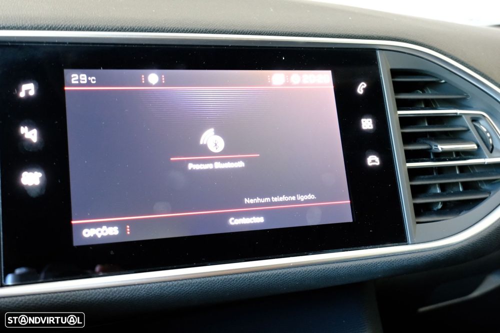 Peugeot 308 1.2 PureTech GT EAT8 - 31