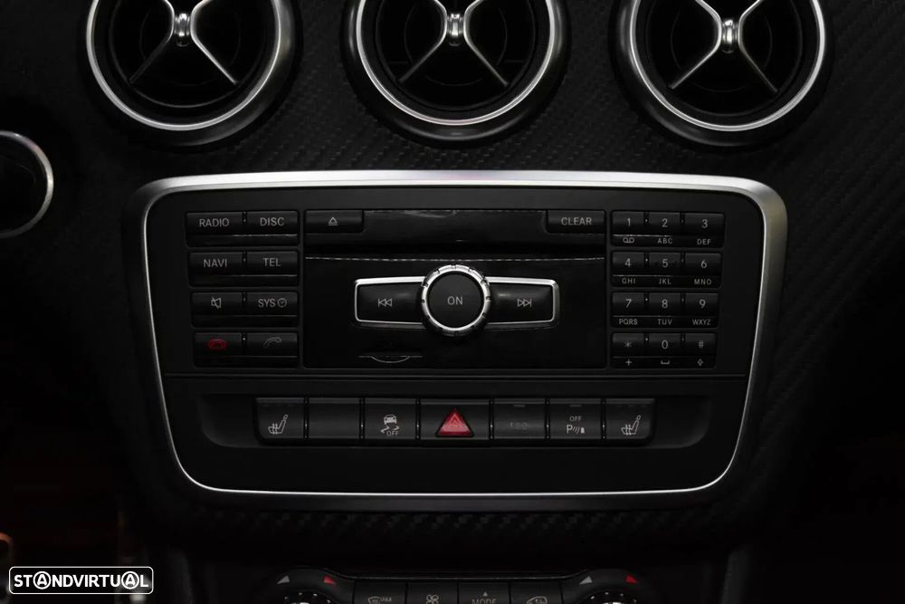 Mercedes-Benz A 45 AMG 4Matic Speedshift 7G-DCT Edition 1 - 31