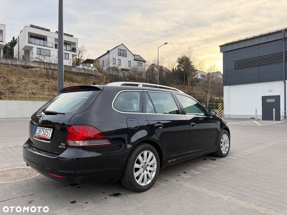 Volkswagen Golf 1.6 TDI BlueMotion Technology Comfortline - 5