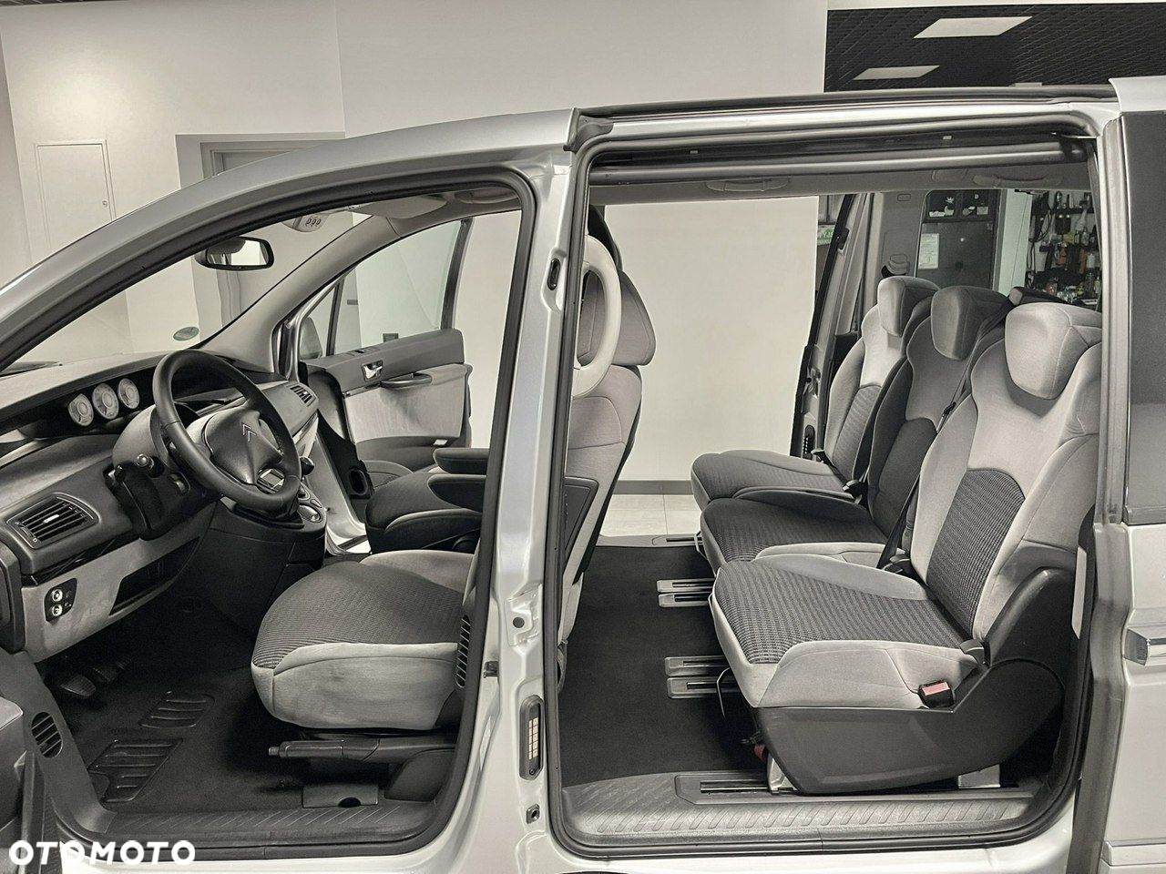 Citroën C8 2.0 HDi Exclusive - 10