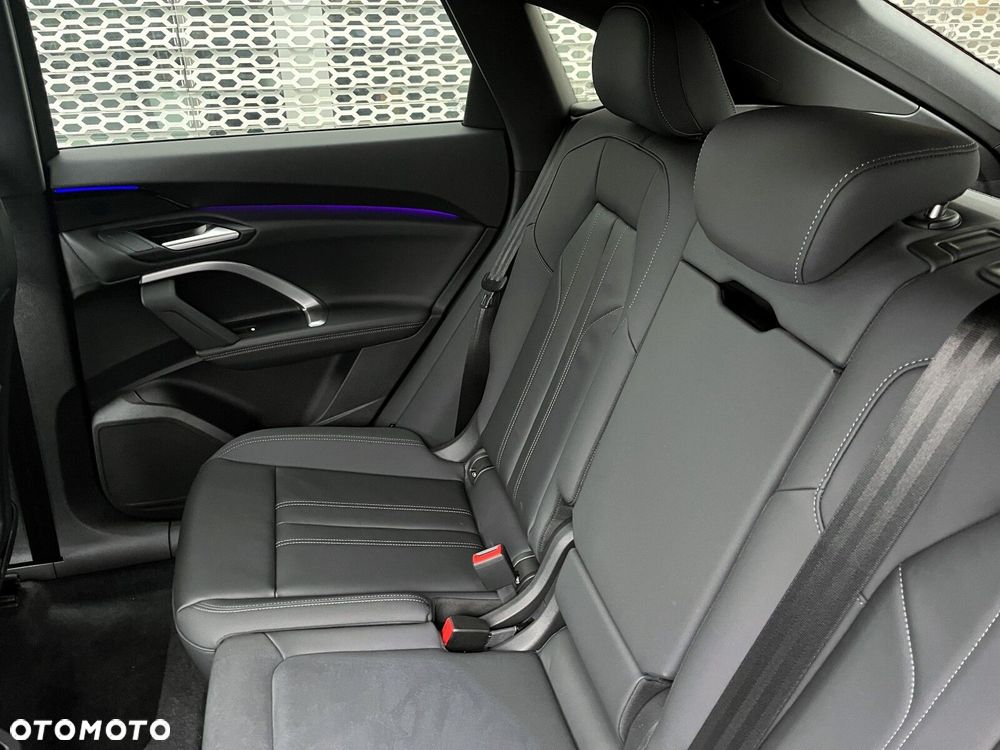 Audi Q5 Sportback - 22