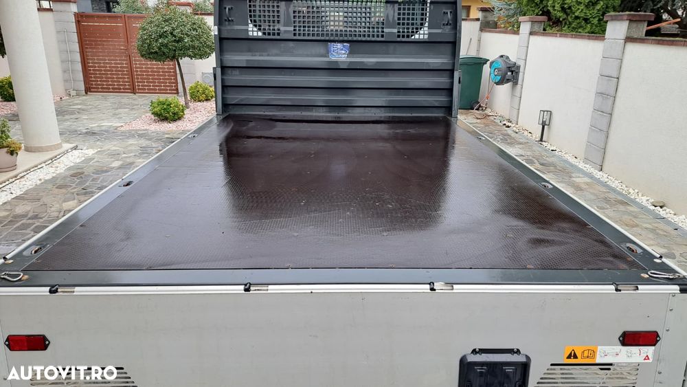 Ford TRANSIT D-CAB TREND L4 6+1 LOCURI RWD - 8