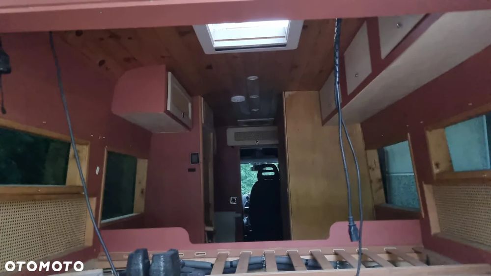 Fiat DUCATO III MAXI 2.3 JTD 120 VAN LIFE "LE FOURGON MILLENIUM" - 15